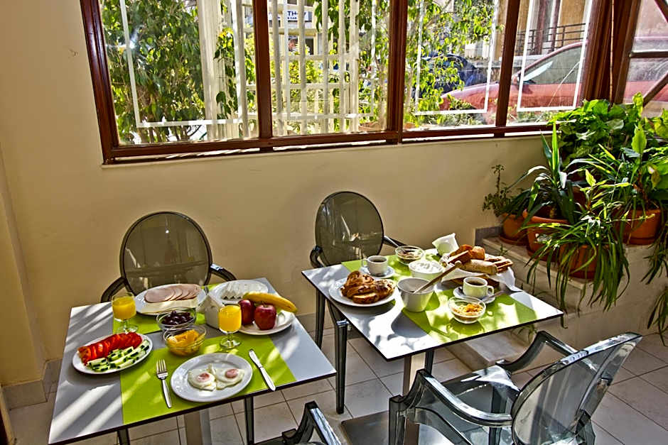 Nafsika Hotel