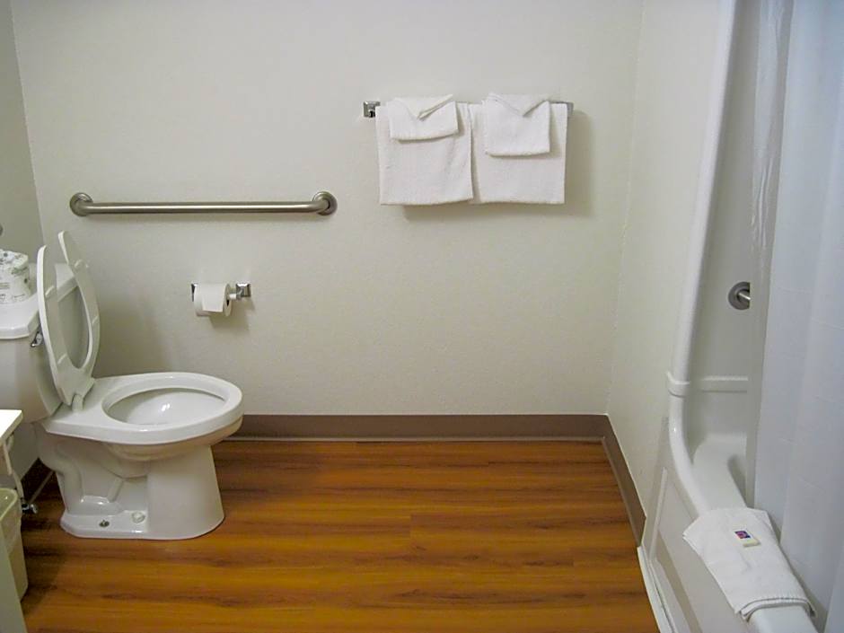 Motel 6-Avoca, IA
