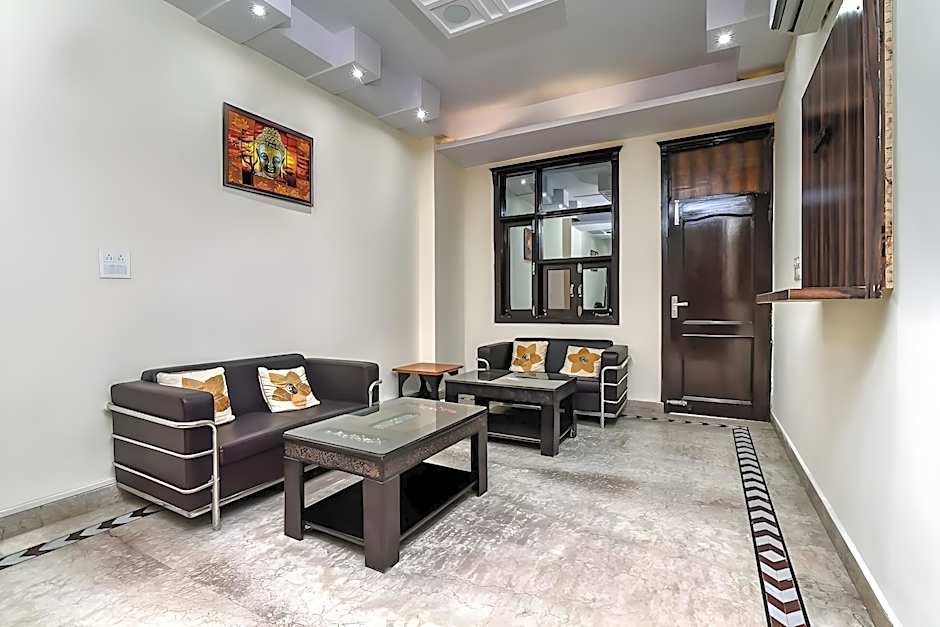 Florence Residency By OYO Rooms – Delhi, NY