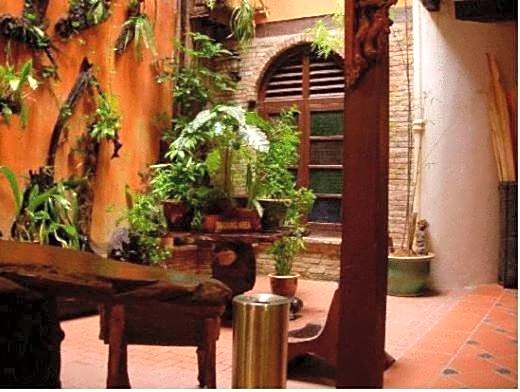 Kuching Waterfront Lodge