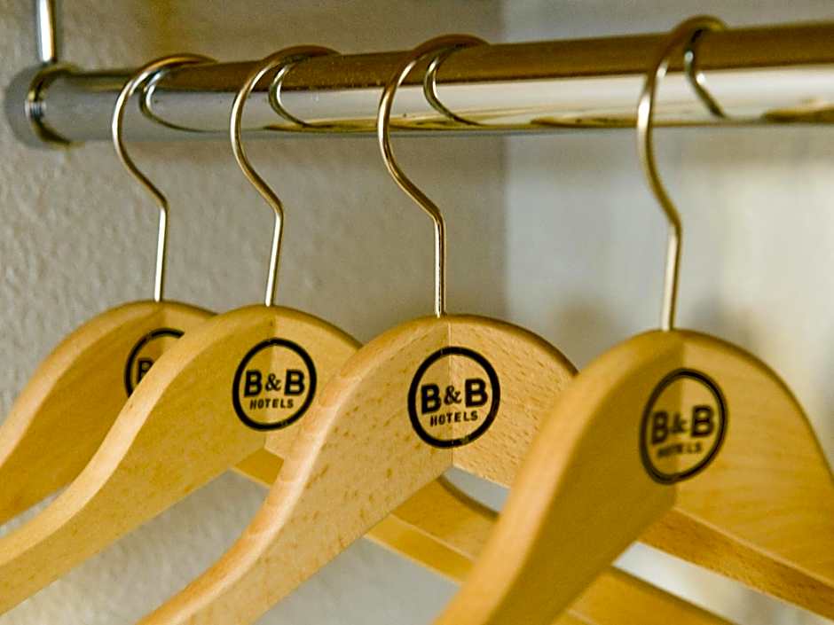 B&B HOTEL Paris Porte de Châtillon