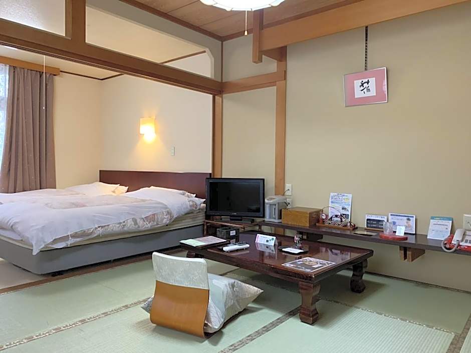 Yomoyama-Kan