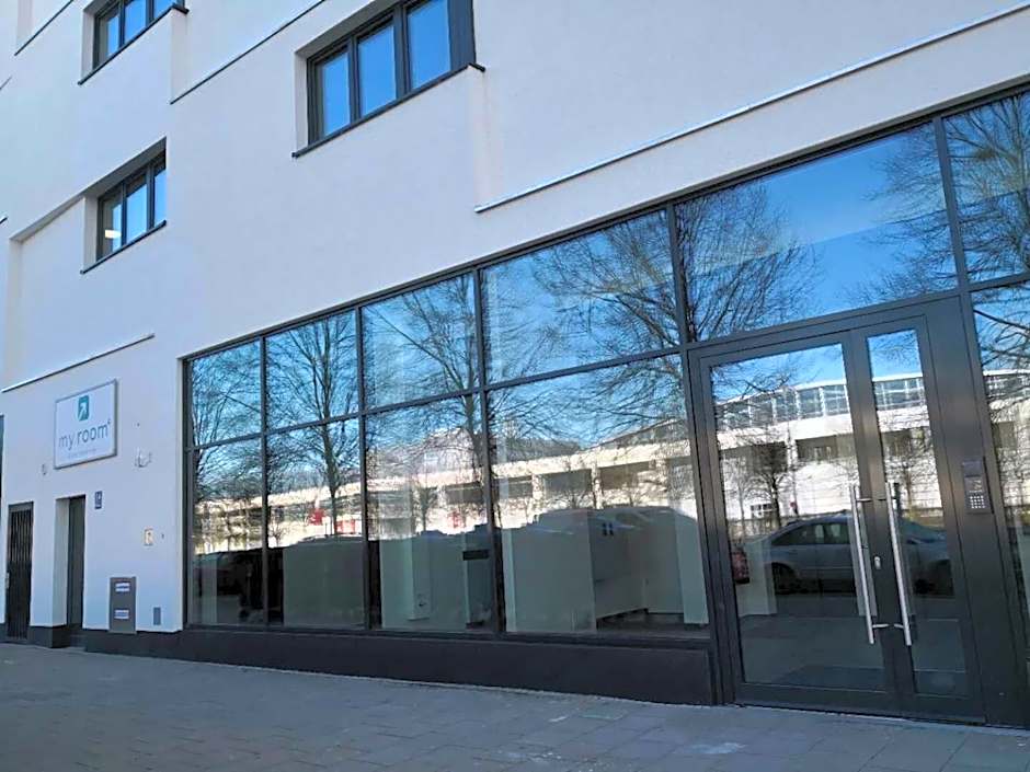 My room serviced apartment-Messe