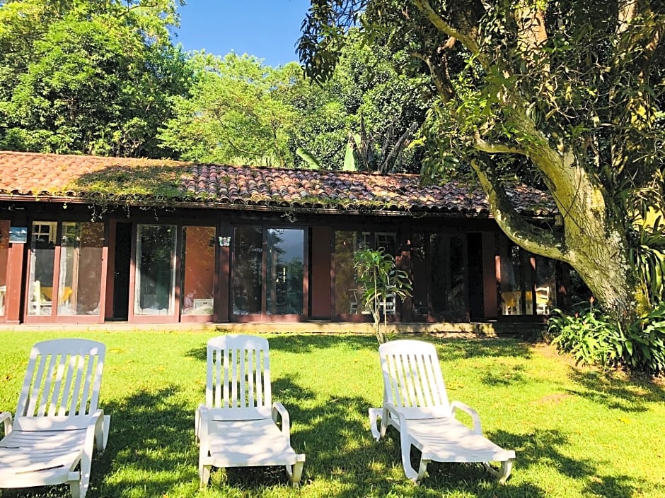 Pousada Praia Da Crena