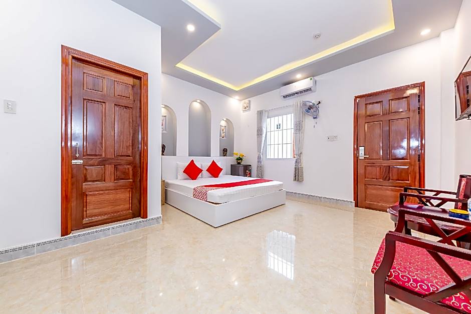 Super OYO 598 Peony Hotel