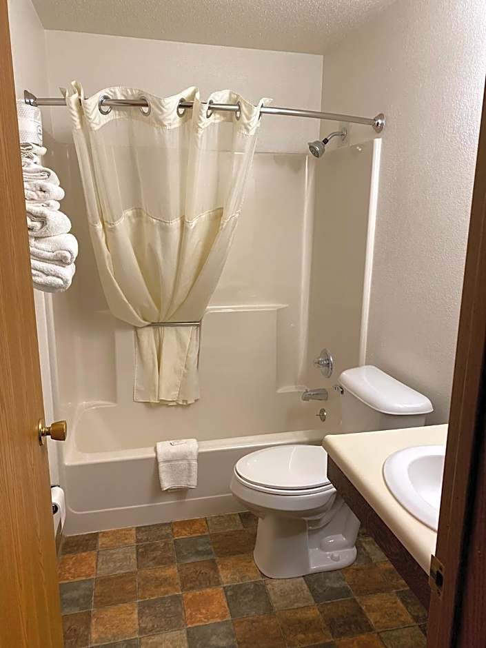 Americas Best Value Inn Kadoka