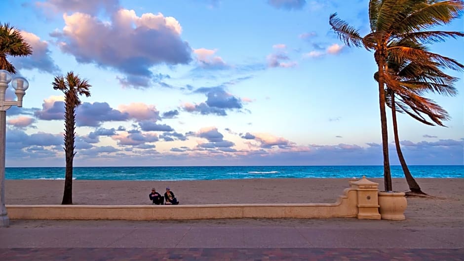 Riptide Oceanfront Hotel