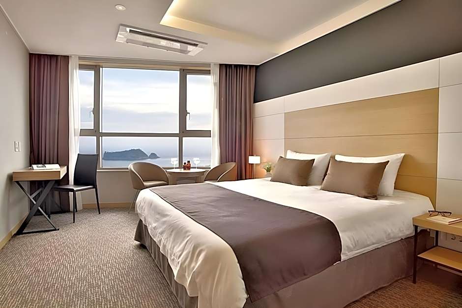 Shinshin Hotel Jeju Worldcup