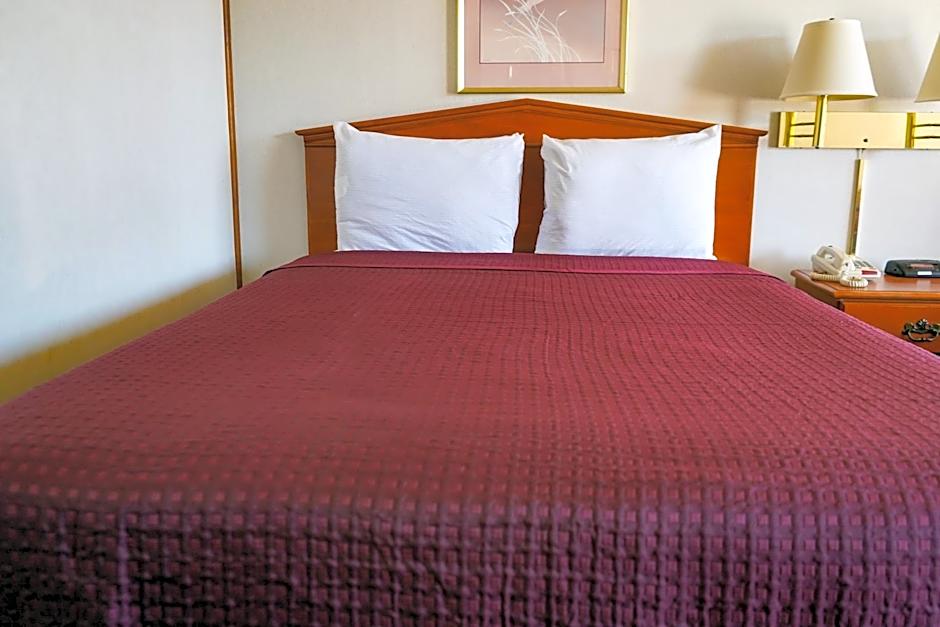 Sunset Inn Clarksville