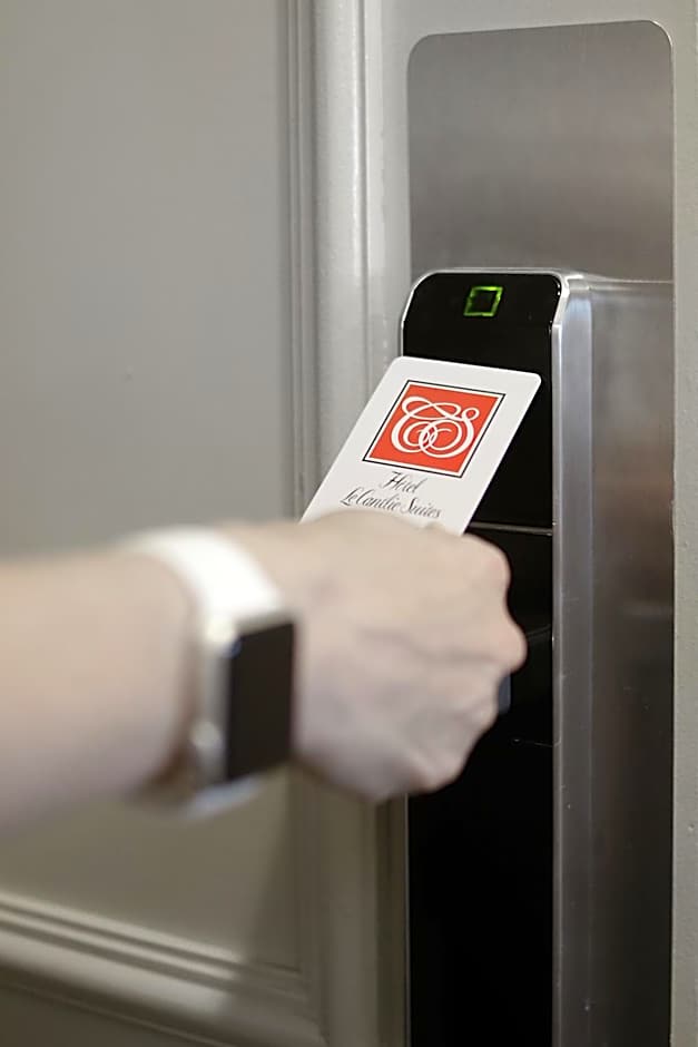 Le Cantlie Suites Hotel