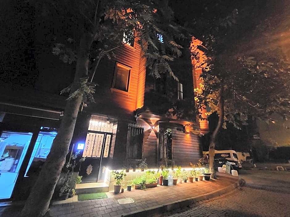 Turna Hotel