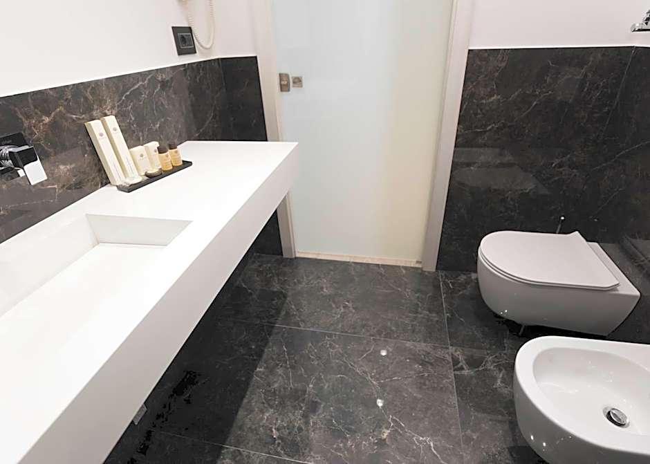 Thalya Luxury Rooms