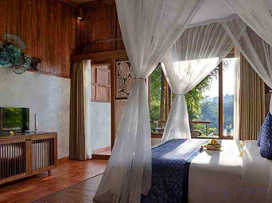 Sacred Valley by GenuineHost