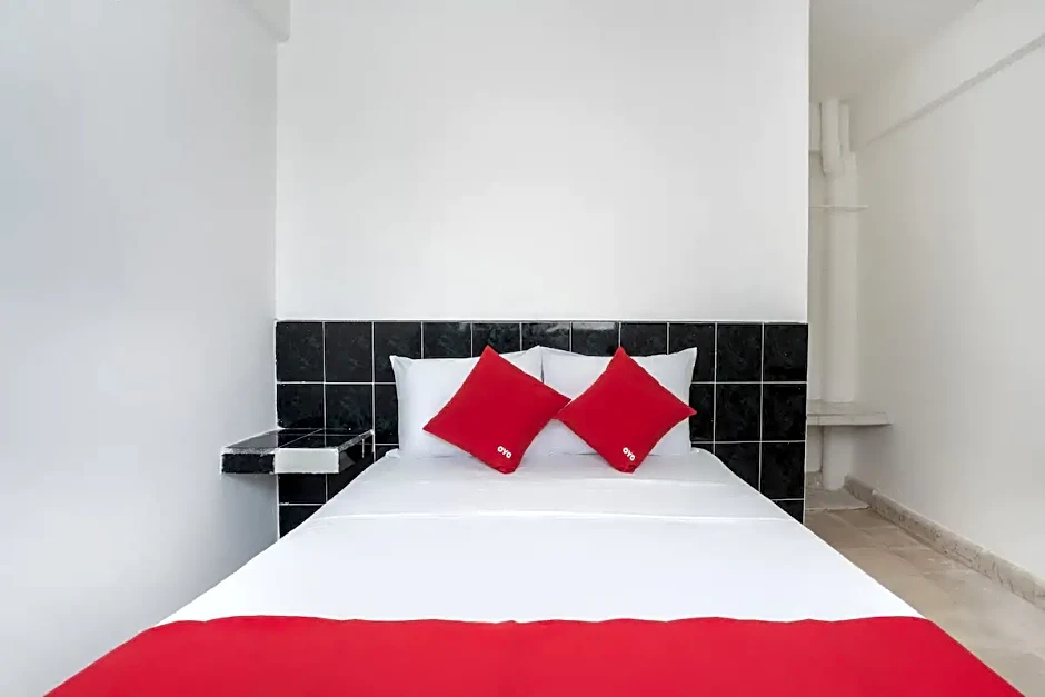 OYO Mi Hotel
