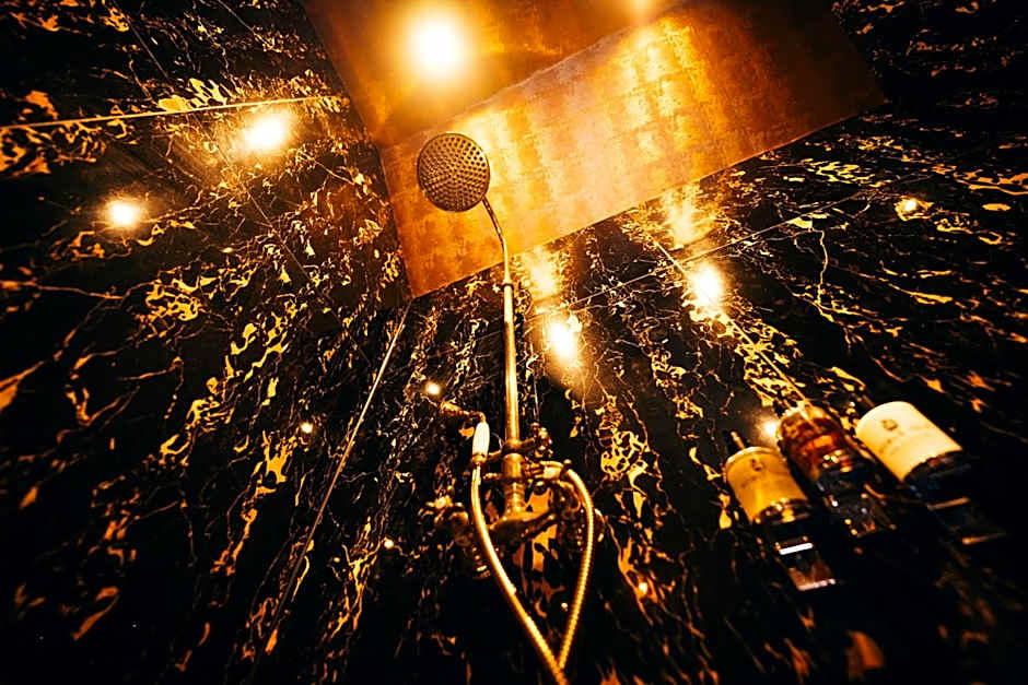 Crazy Bear Beaconsfield