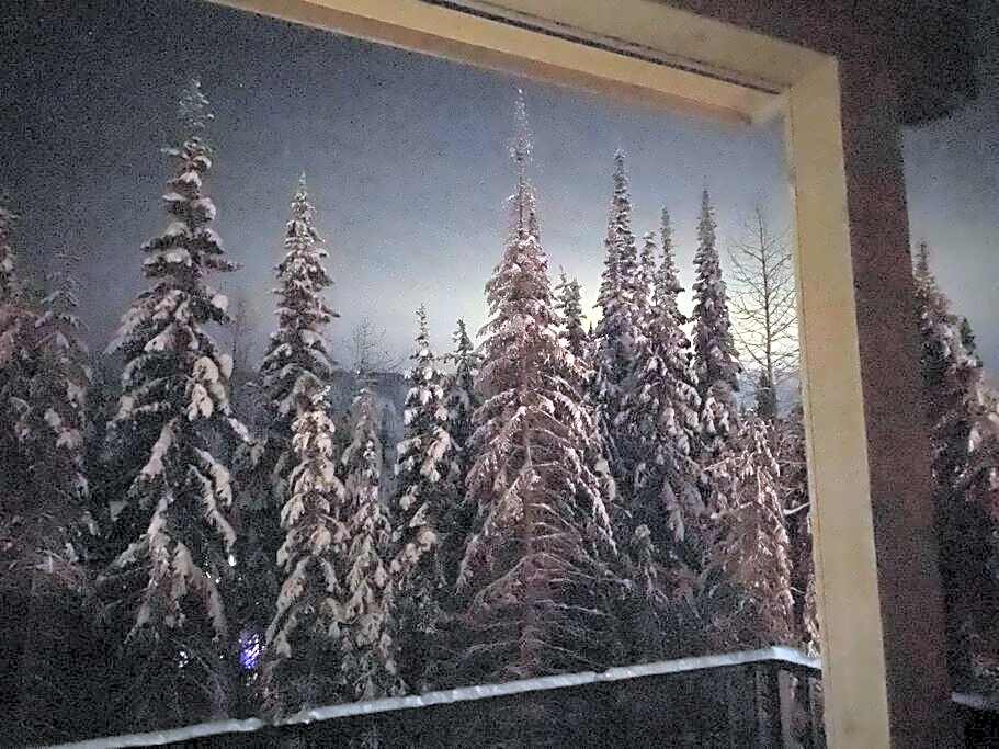 Cozy Modern Ski-in & Ski-out, Hot Tub, Townhouse