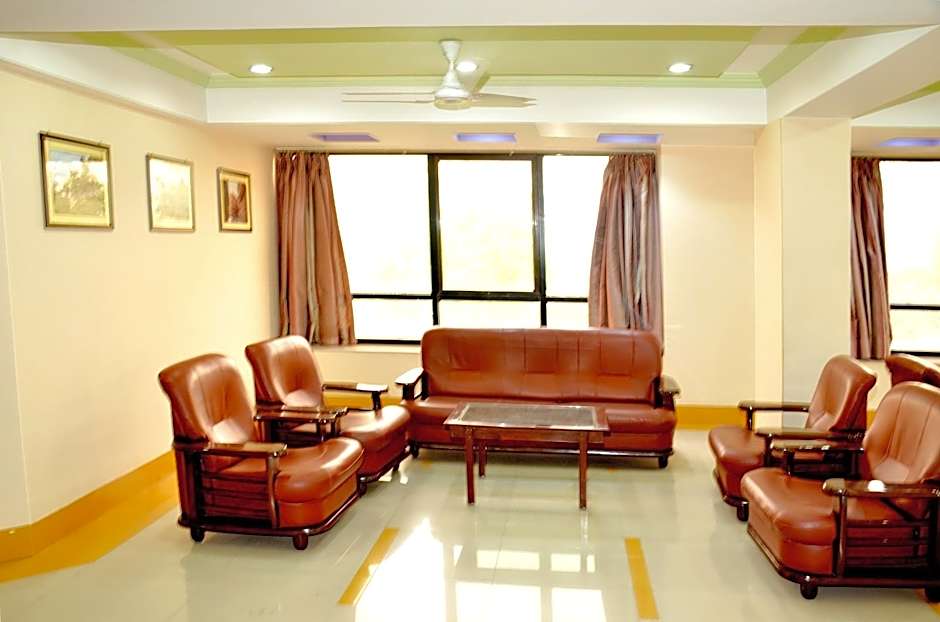 HOTEL HEERALAL