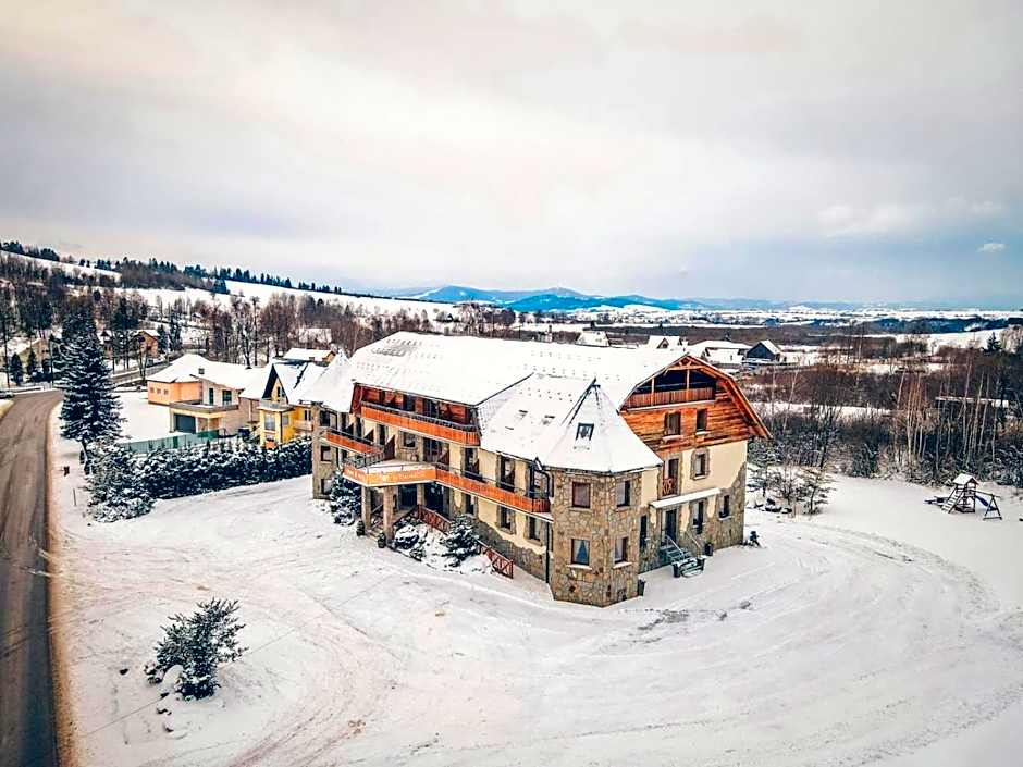 Orava Hotel