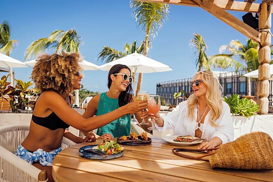 Motto by Hilton Tulum