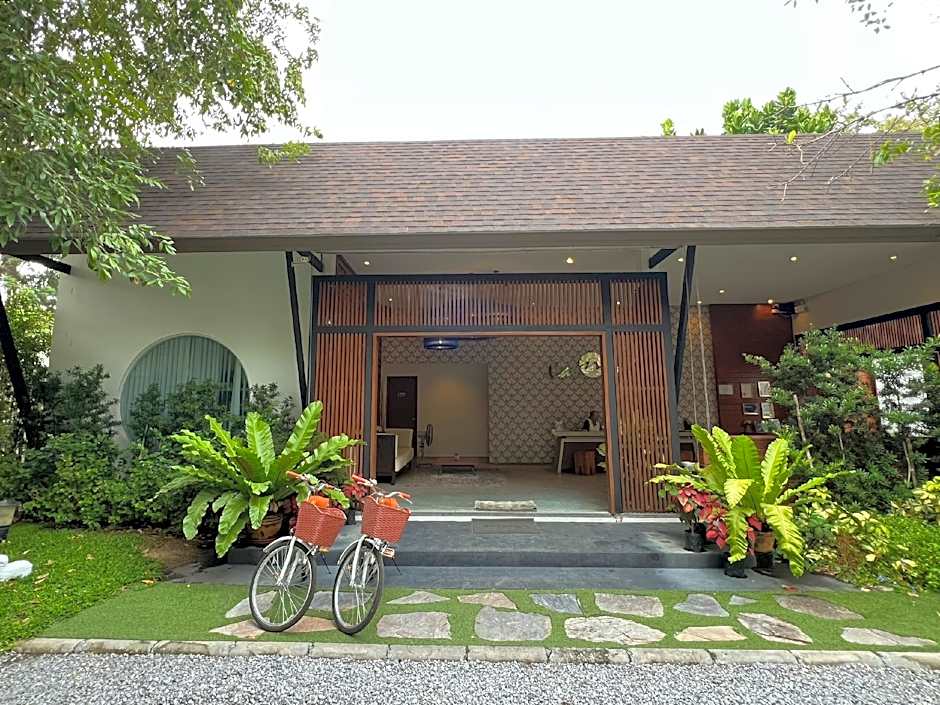 Cae Villa Hua Hin