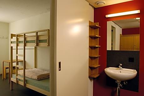 Twin Room with Bathroom