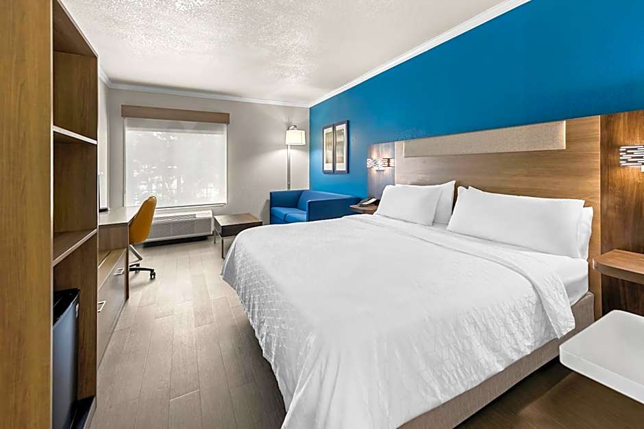 Holiday Inn Express Saint Simons Island By IHG