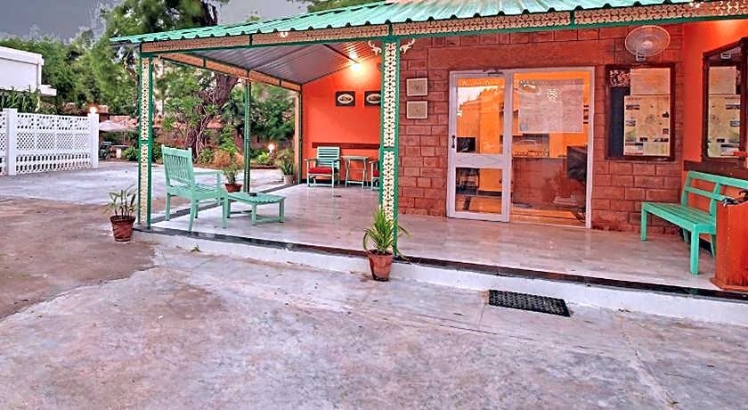 Hotel Inn Season – Art Deco Heritage Hotel in Jodhpur