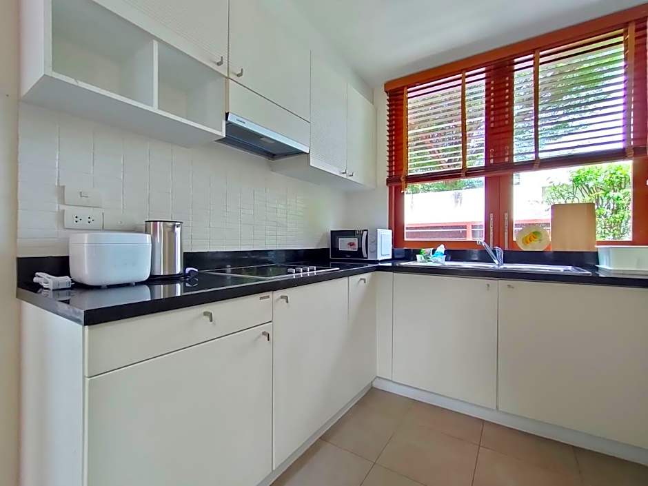 Pranaluxe Pool Villa