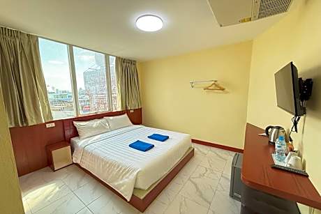 Superior Queen Room