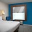 Holiday Inn Express & Suites Pittsburgh North Shore By IHG
