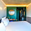 TRIBE Paris Clichy