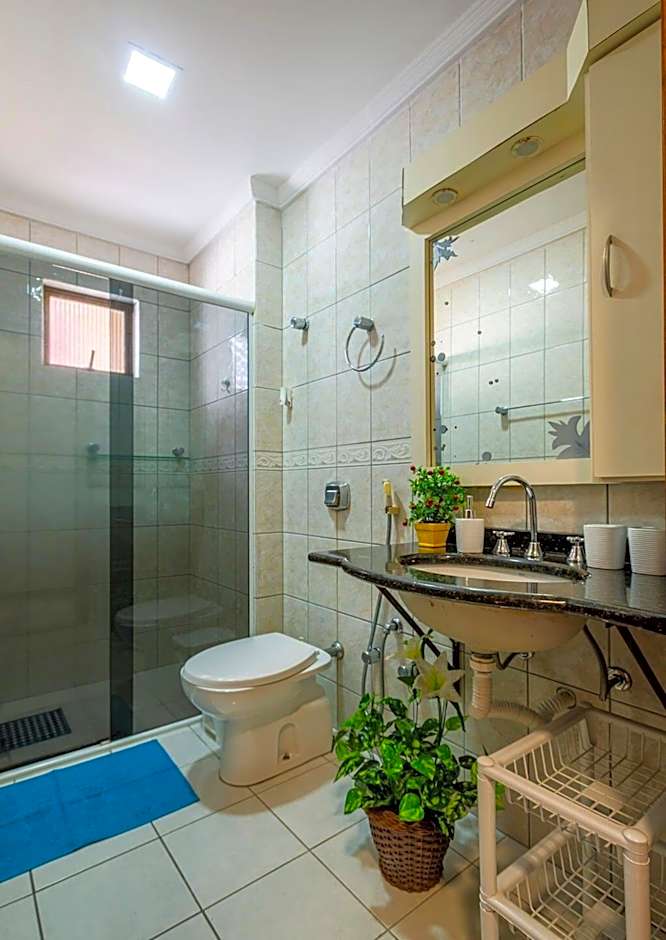 CLTW202 - Apê quadra mar com churasqueira, 2 vagas