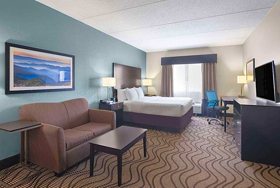 Photo 1 of 1 of Studio 1 King Bed Suite