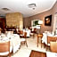 Hotel Tower Inn & Suites
