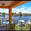 Aloha Apartments On the Intracoastal-Walk to the Beach