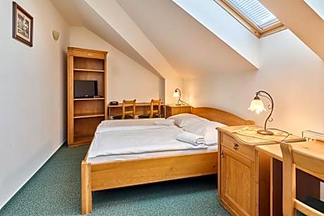 Economy Single Room