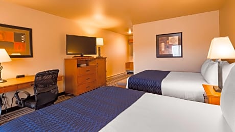 2 queen beds, mobility accessible, bathtub, non-smoking, continental breakfast