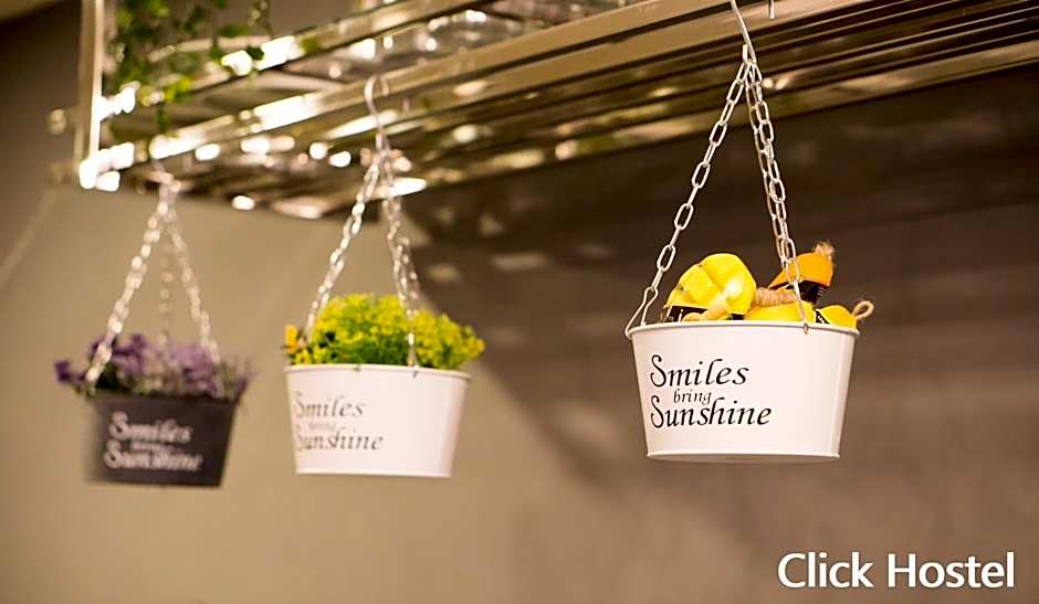 Click Hostel