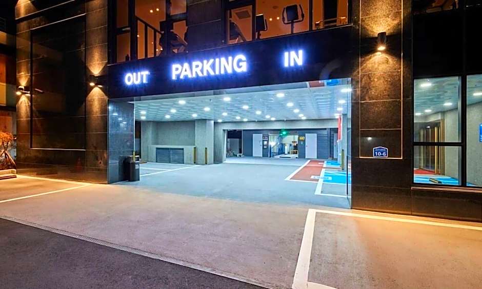 Gwangju H1 Hotel