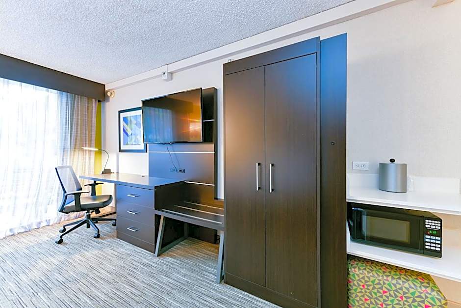 HOLIDAY INN EXPRESS MILL VALLEY SAN FRANCISCO AREA By IHG