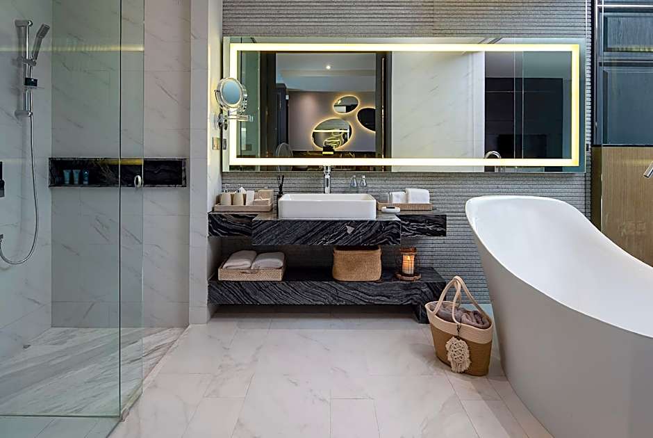 Wyndham Grand Nai Harn Beach Phuket