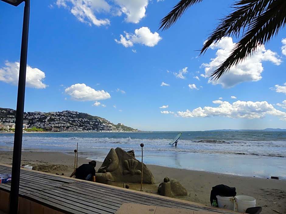 Aparthotel Els Molins