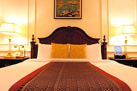 Two-Bedroom Royal Suite