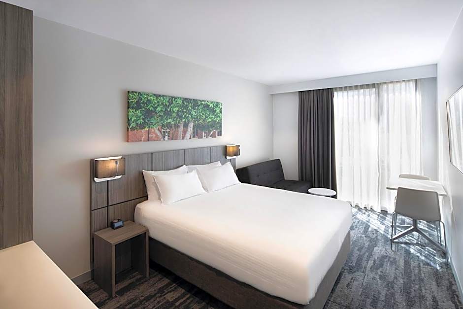 Mercure Sydney Blacktown