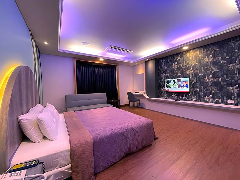 King & Princess Motel Ii