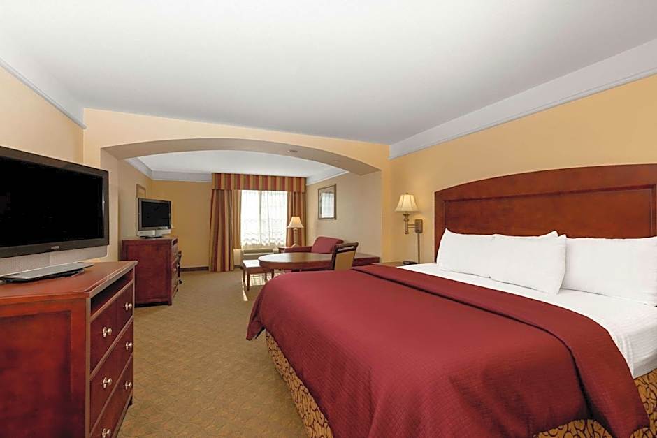 La Quinta Inn & Suites by Wyndham Dodge City