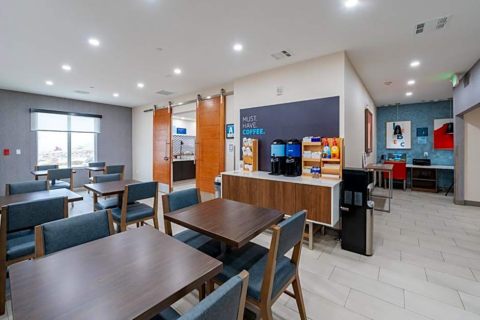 Holiday Inn Express & Suites Frazier Park By IHG