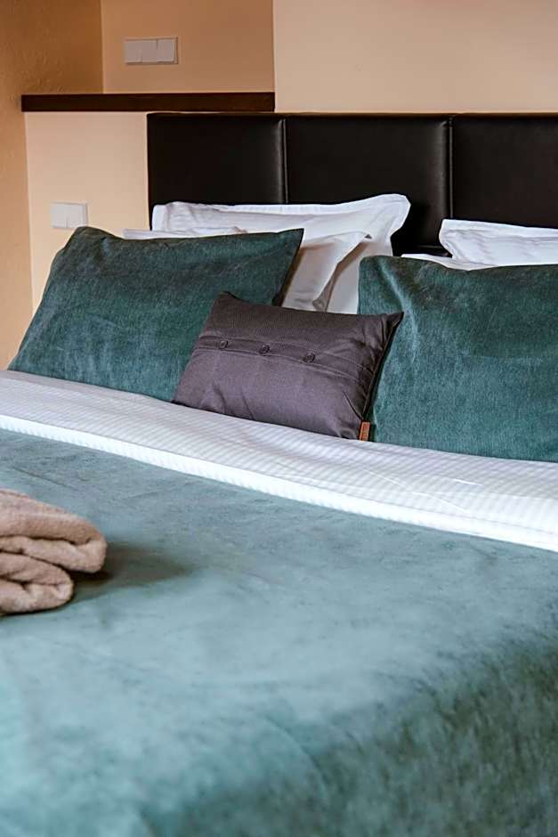 MERCHANT SIGNATURE Suites Klaipeda - by Hello Sea homes