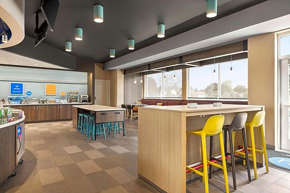 Tru by Hilton Martinsburg