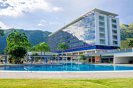 Marriott Maracay Golf Resort